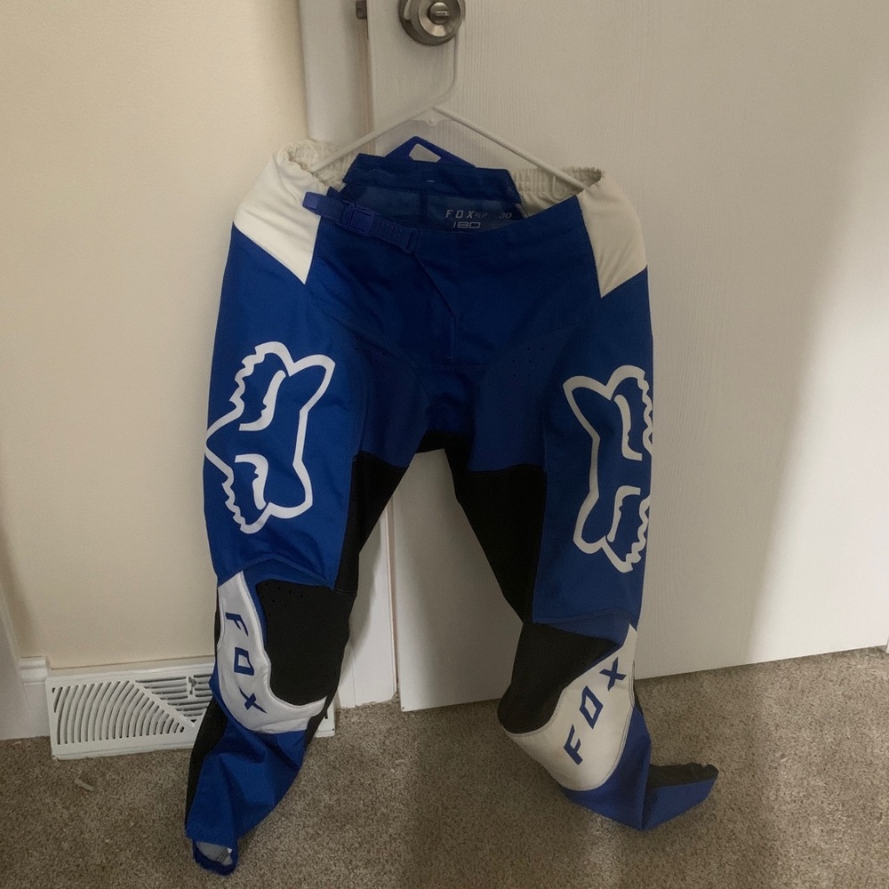 fox racing 180 size 30